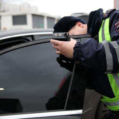 18 автомобилей растонировали инспекторы ГИБДД в Пятигорске